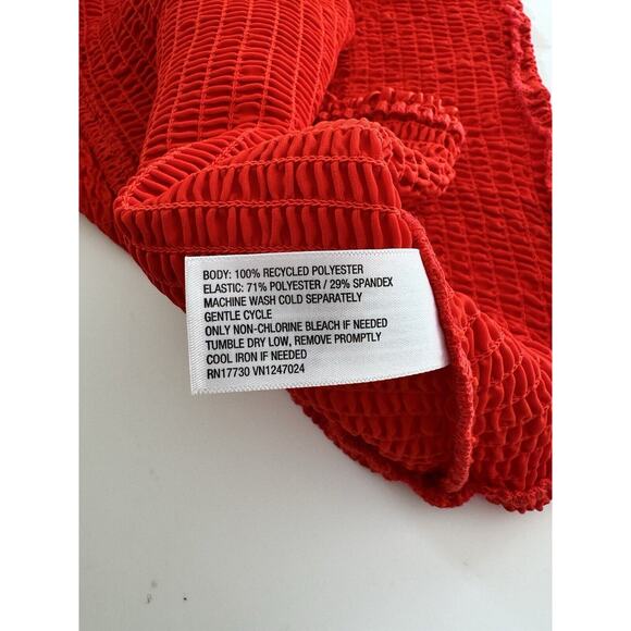 NWT A New Day Red High Neck Smocked Cropped Top Women’s Size XL Holiday Tank - Picture 5 of 5